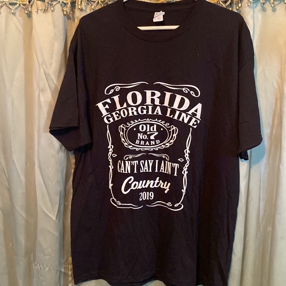 EUC concert shirt 2019 Florida Georgia Line XL - Picture 5 of 5